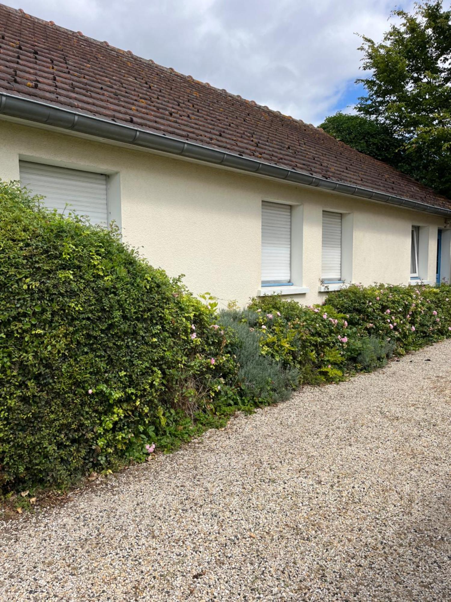 Chambres De La Nonette Senlis  Eksteriør billede