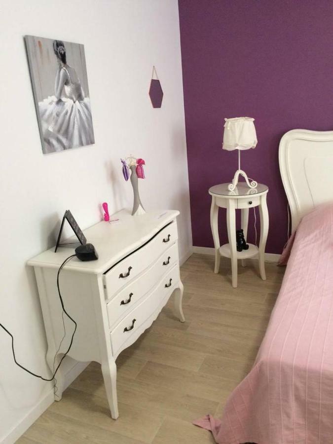Chambres De La Nonette Senlis  Eksteriør billede